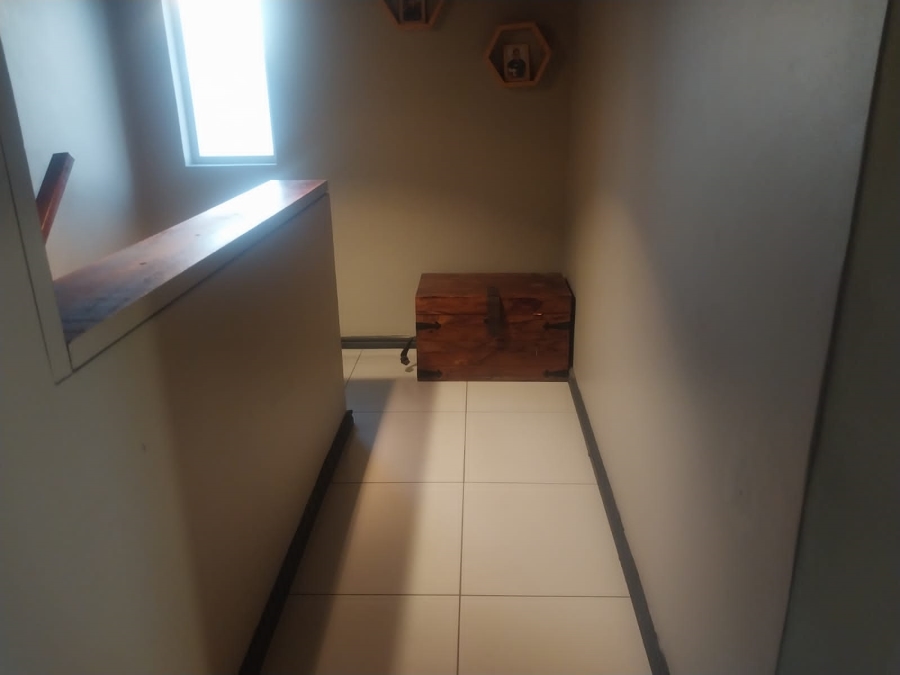 4 Bedroom Property for Sale in Ravensmead Western Cape